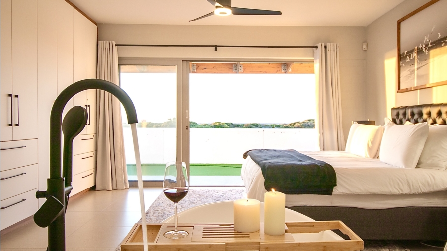 6 Bedroom Property for Sale in Dwarskersbos Western Cape